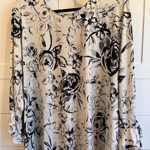 Karl Lagerfeld Black and White Floral Blouse